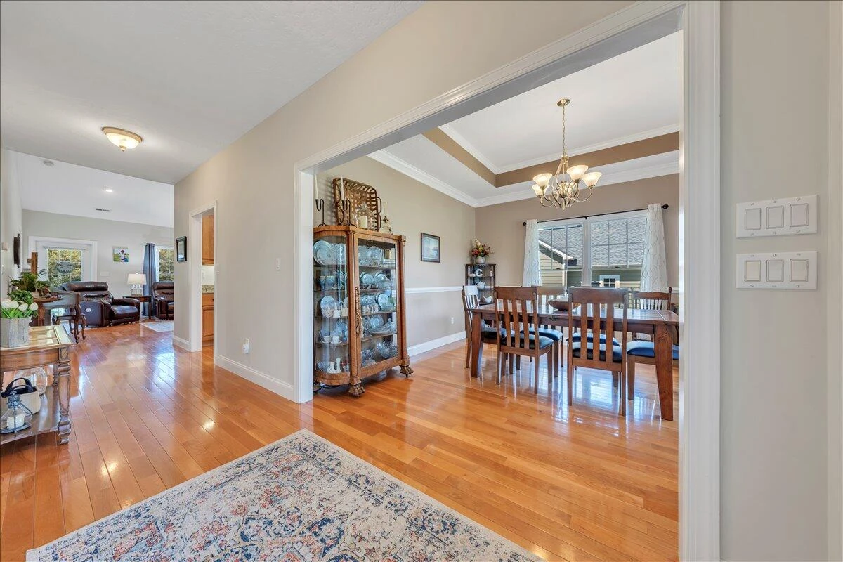 131 Grand Harbour CT - Photo 3