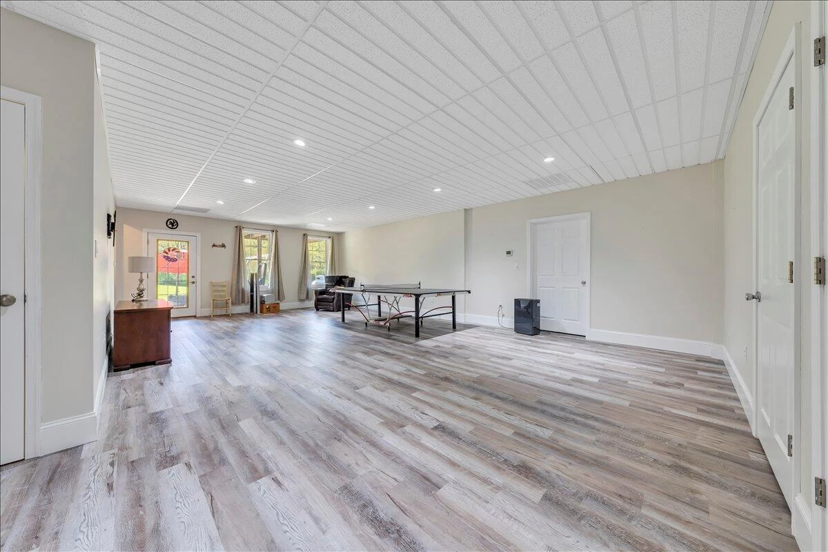131 Grand Harbour CT - Photo 23