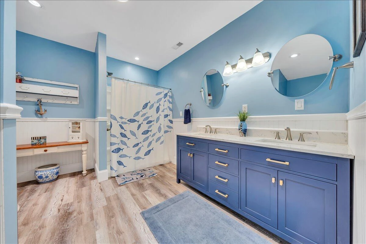 131 Grand Harbour CT - Photo 26