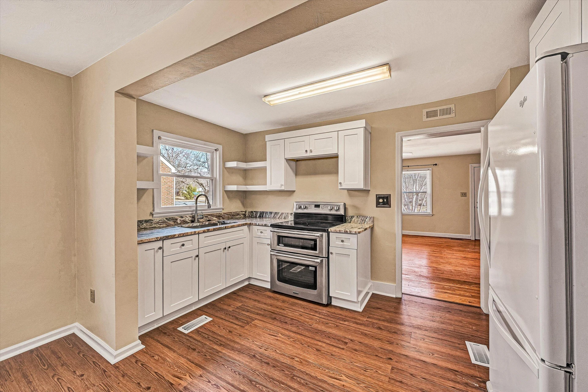 150 Fort Lewis BLVD - Photo 10