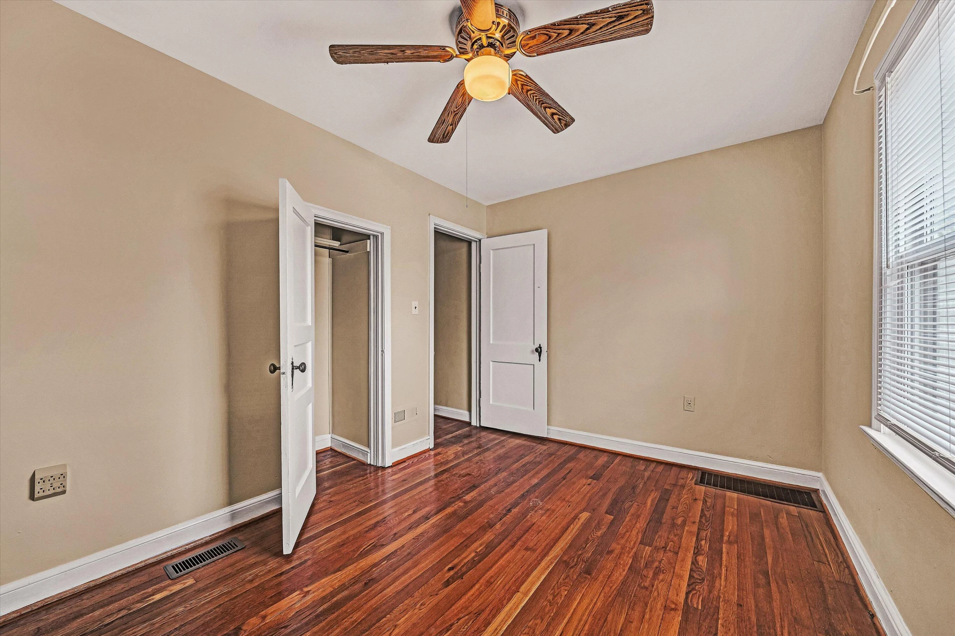 150 Fort Lewis BLVD - Photo 18