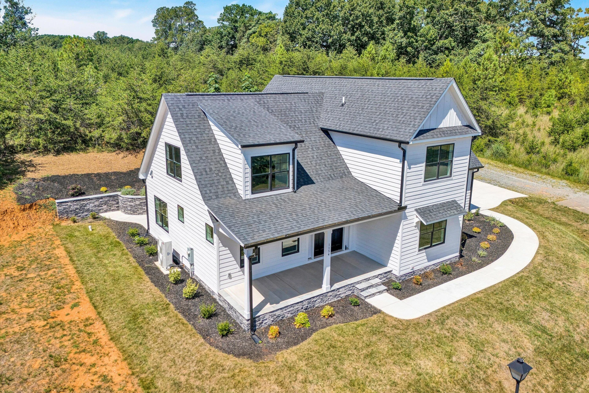 1154 Barrow Hills DR - Photo 10