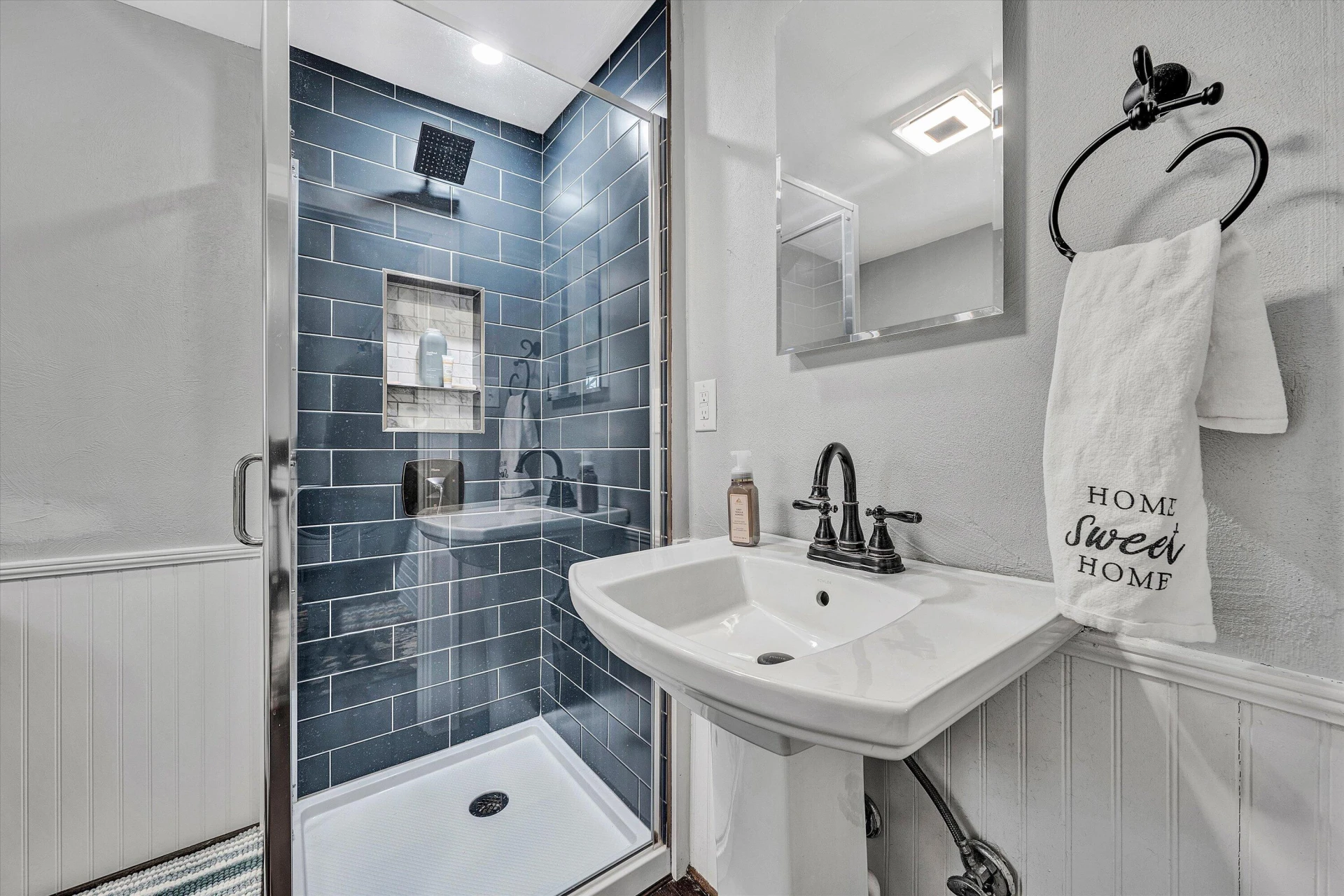 2549 Alberta AVE - Photo 35