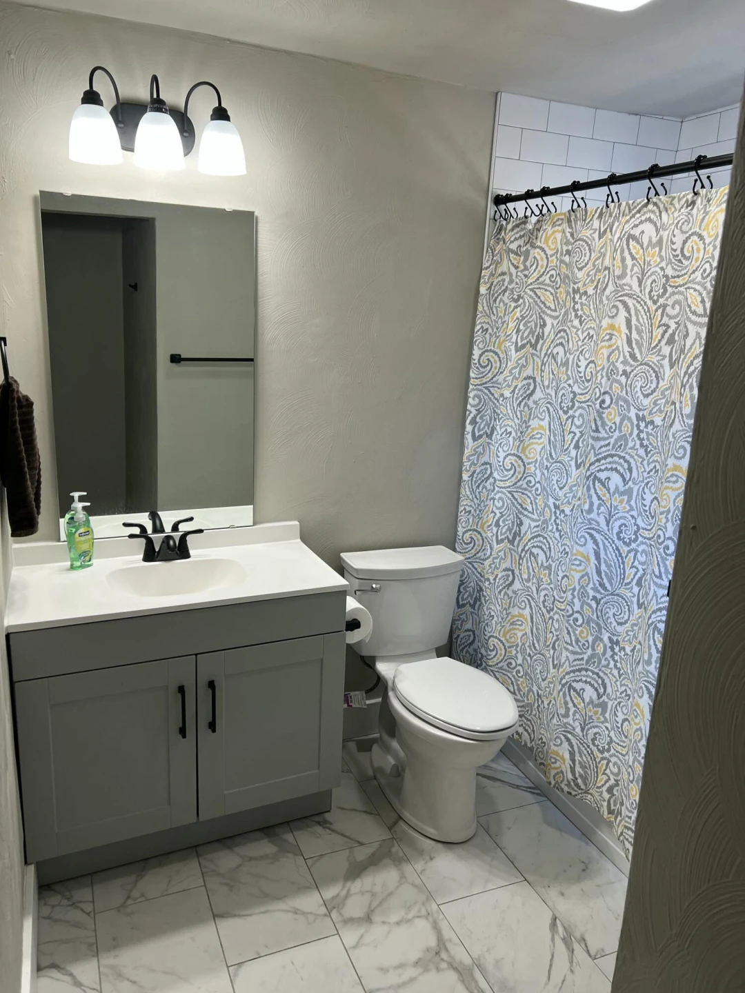 602 Rutherford AVE - Photo 12
