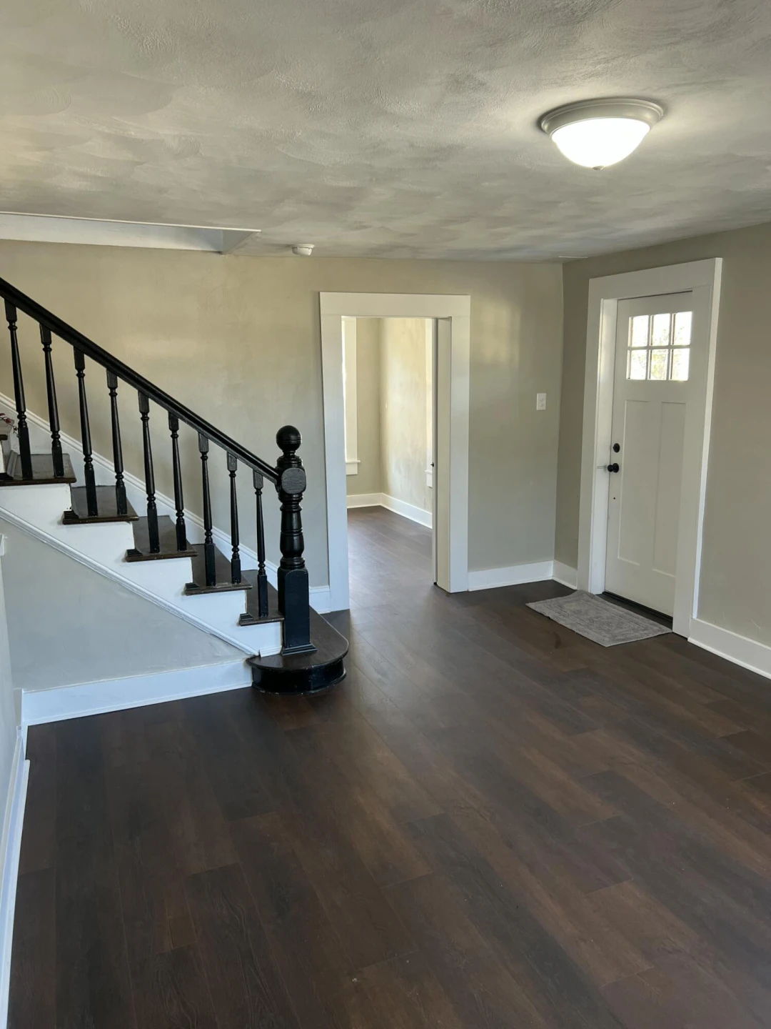602 Rutherford AVE - Photo 5