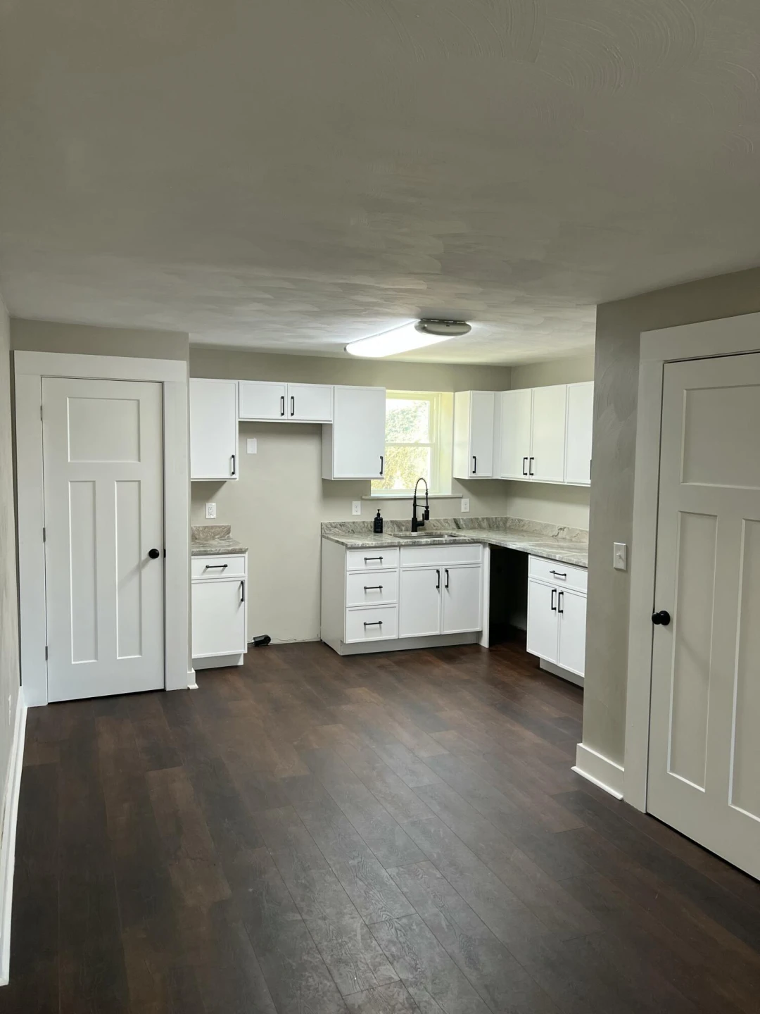 602 Rutherford AVE - Photo 6