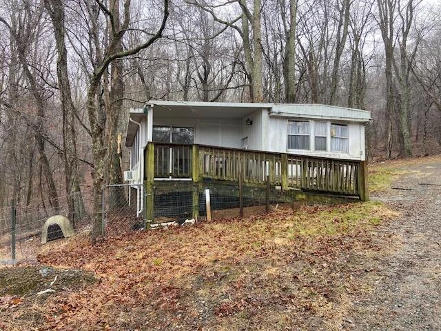 1512 Blue Ridge PKWY - Photo 3