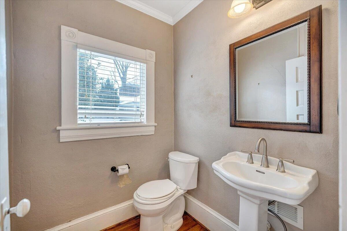 518 Walnut AVE - Photo 19