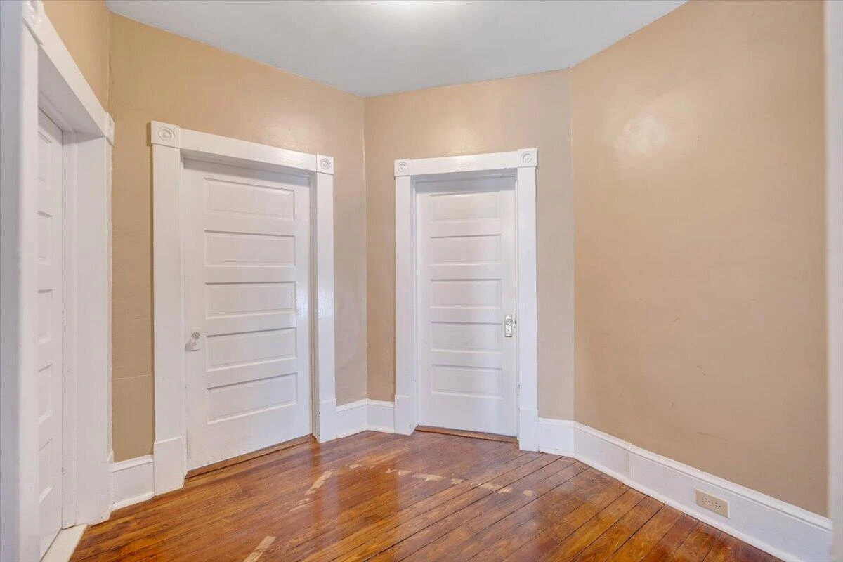 518 Walnut AVE - Photo 21