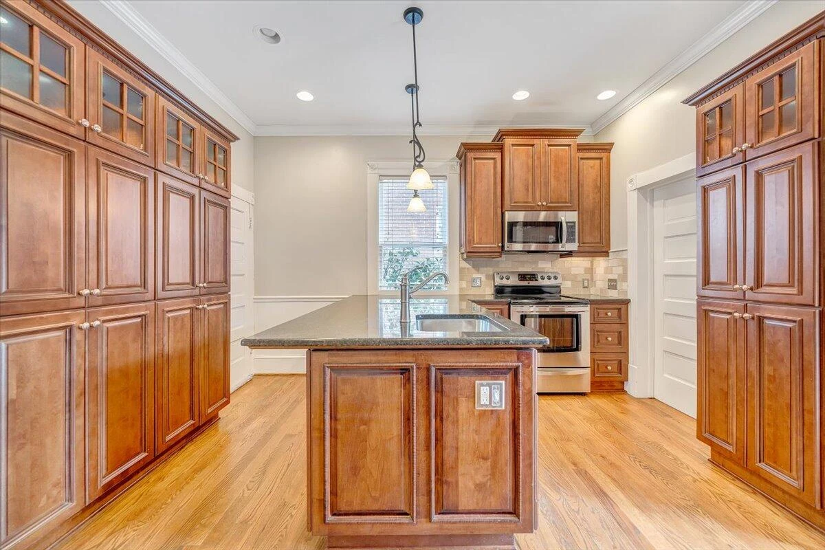 518 Walnut AVE - Photo 13