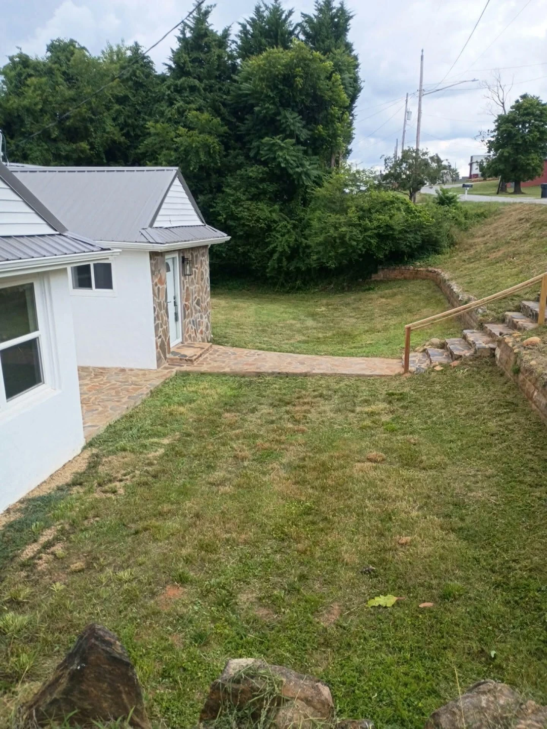 55 Hill ST - Photo 6