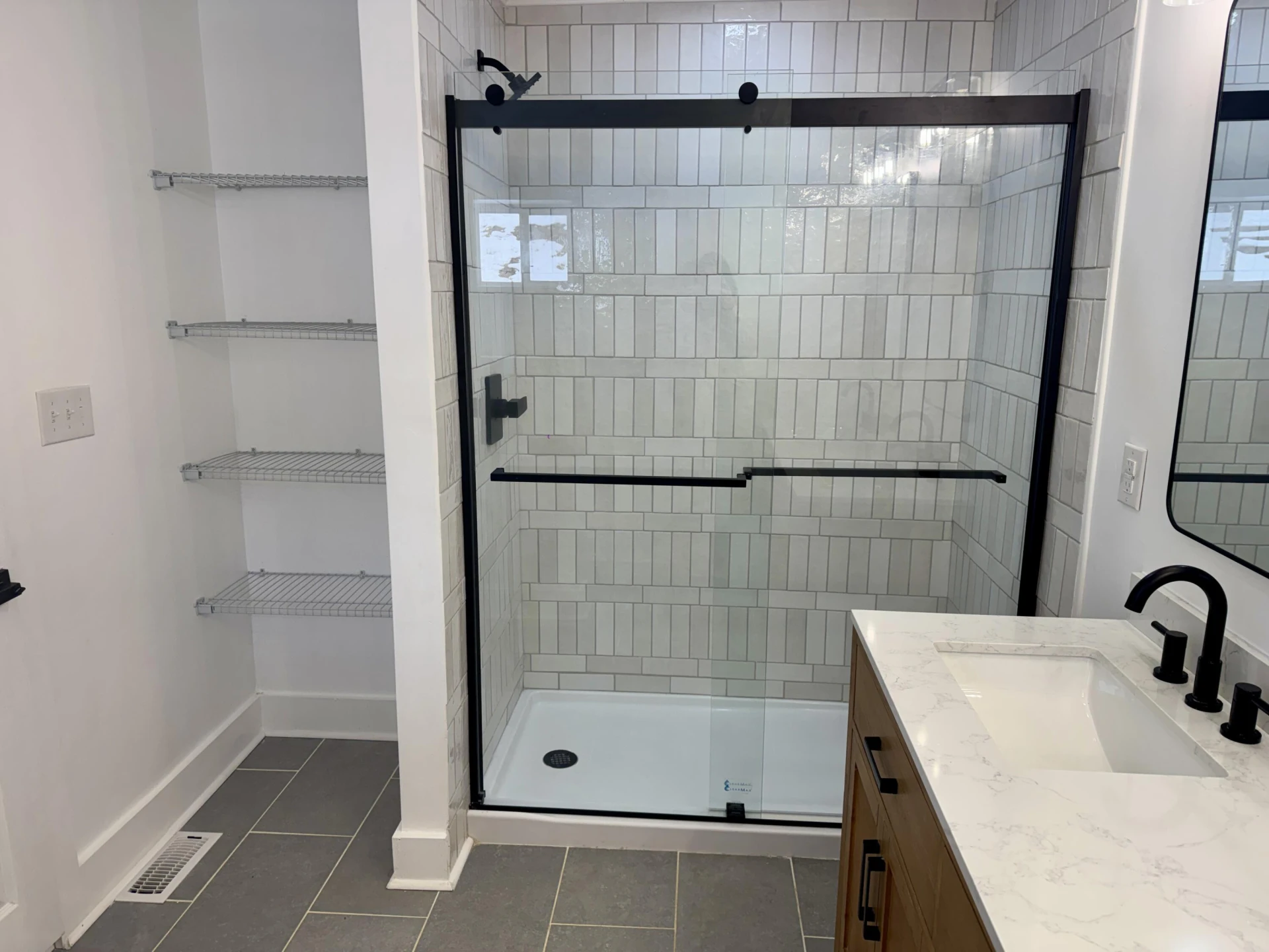 55 Hill ST - Photo 11