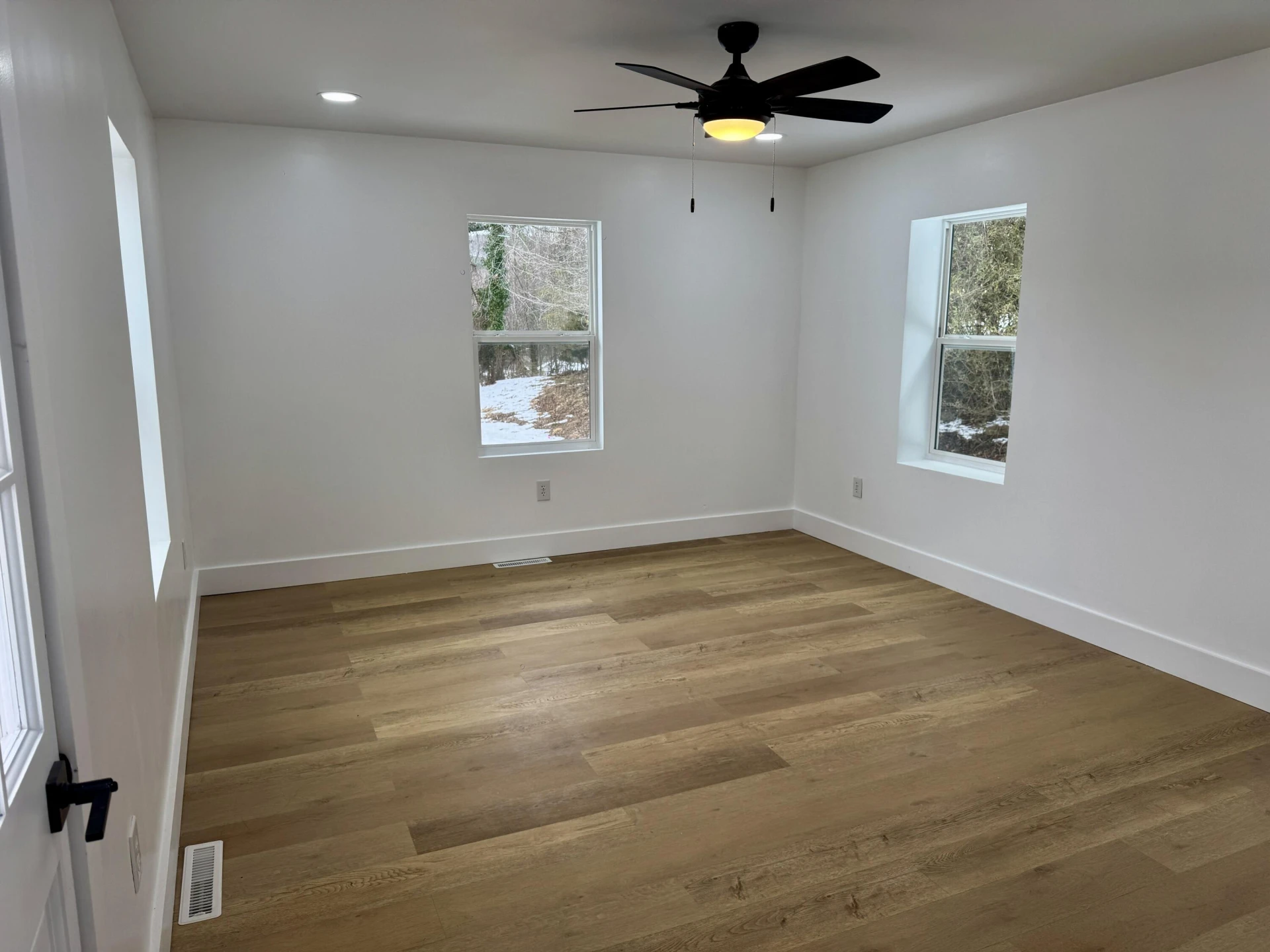 55 Hill ST - Photo 12