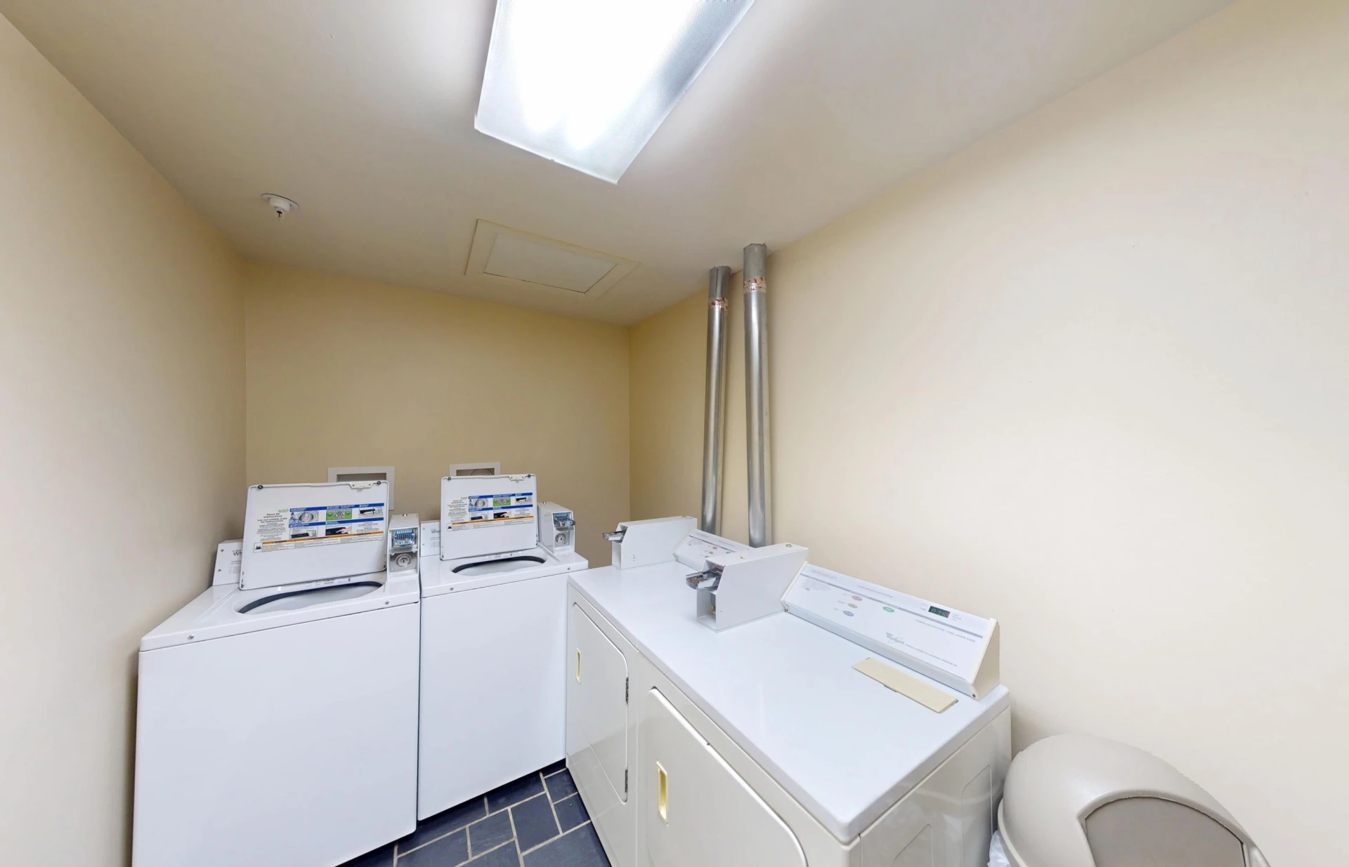 135 Salem AVE - Photo 21
