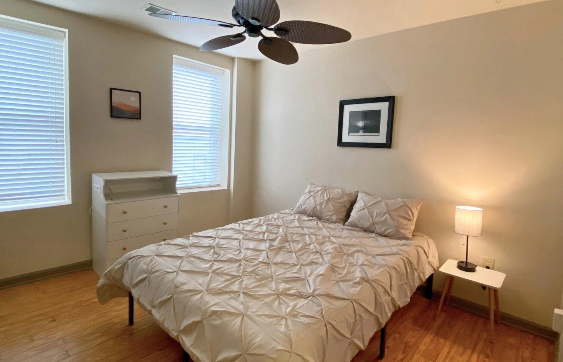 135 Salem AVE - Photo 3