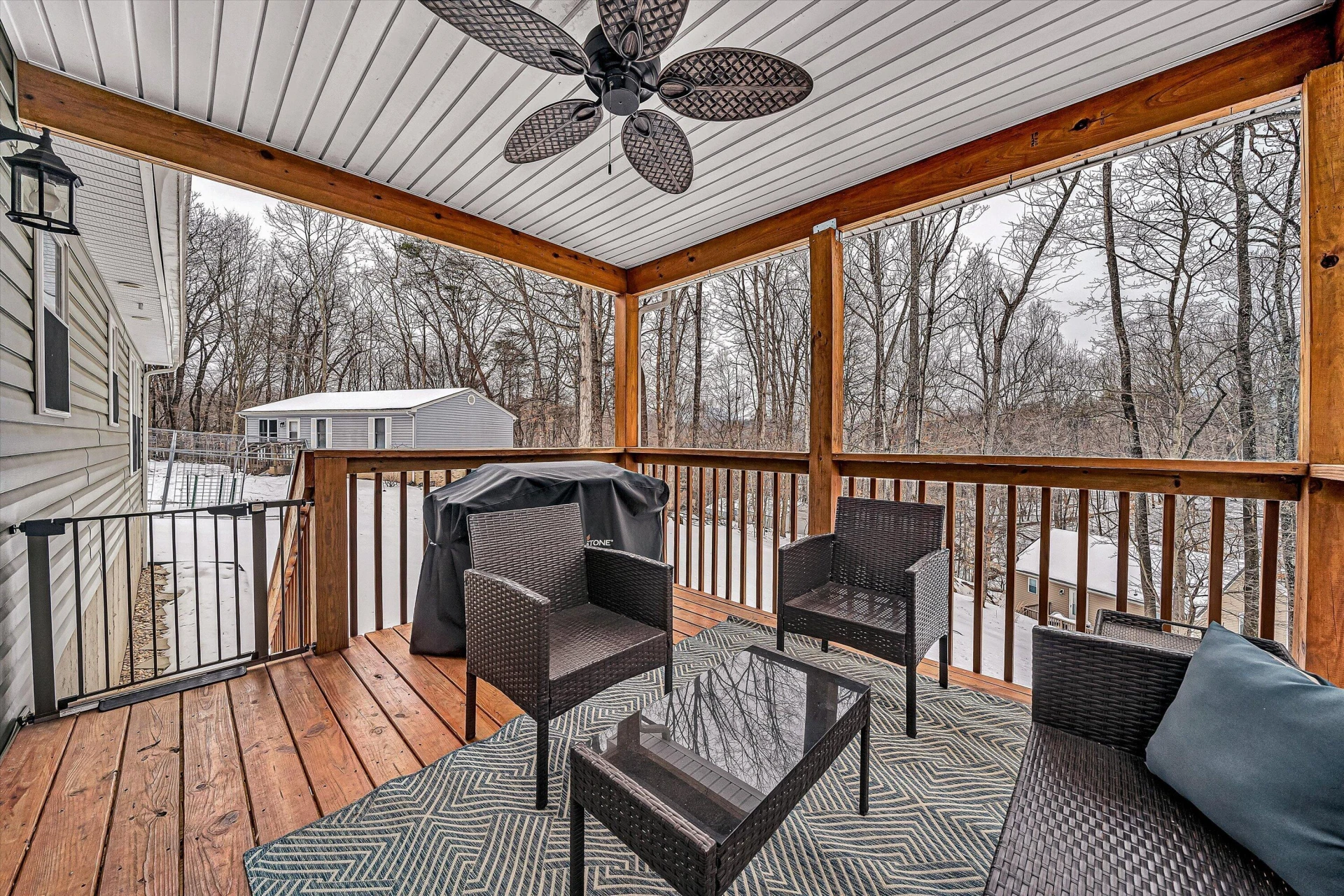 2111 Woodland RD - Photo 13
