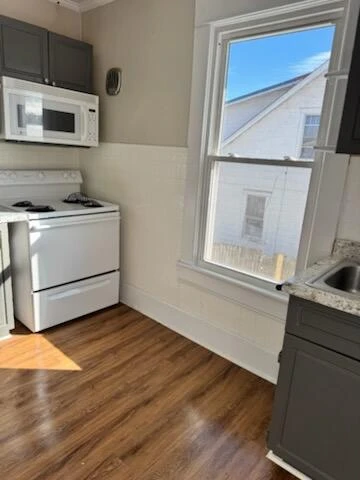 3110 Shenandoah Valley AVE - Photo 4