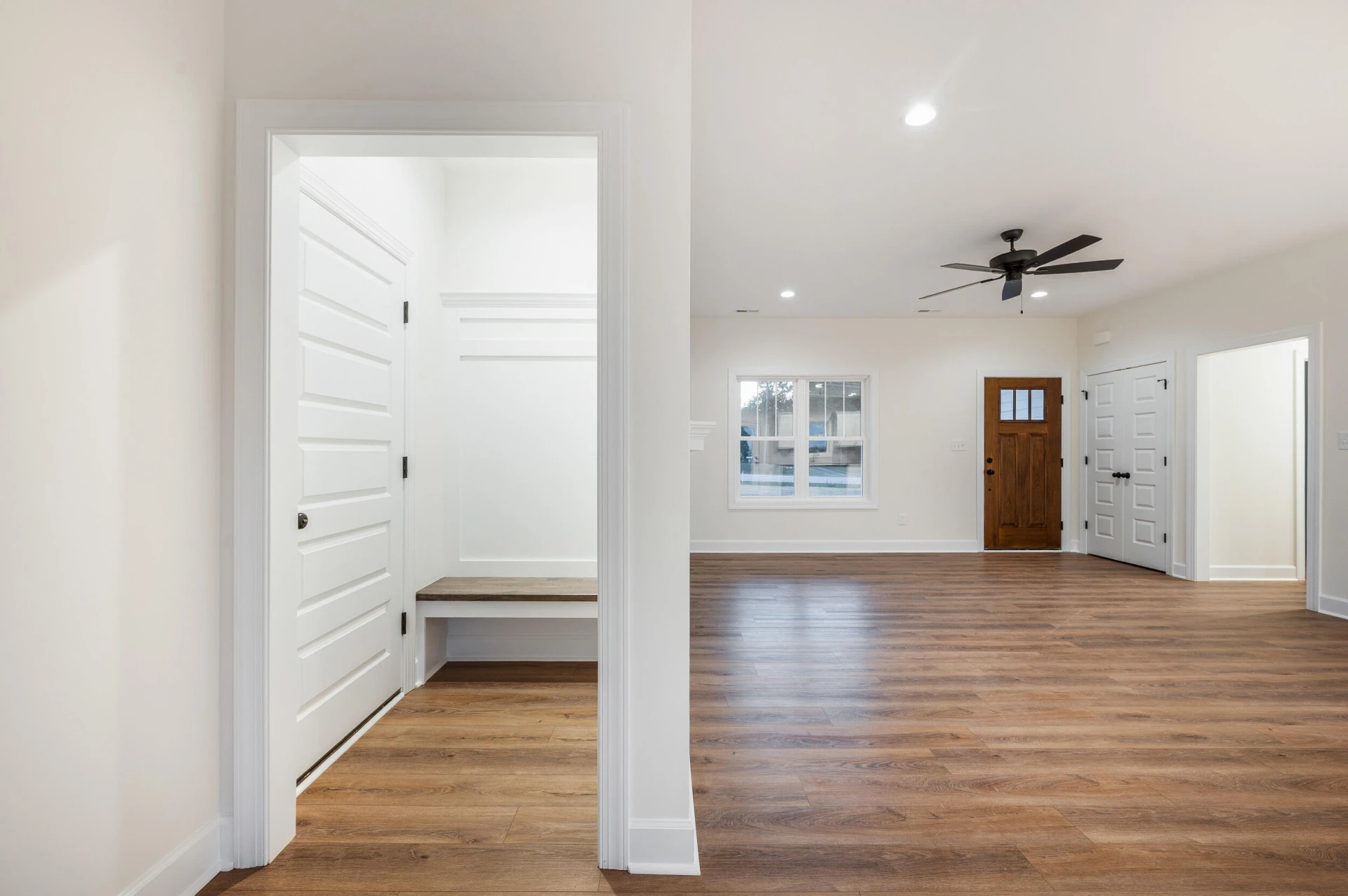 10480 Leesville RD - Photo 11
