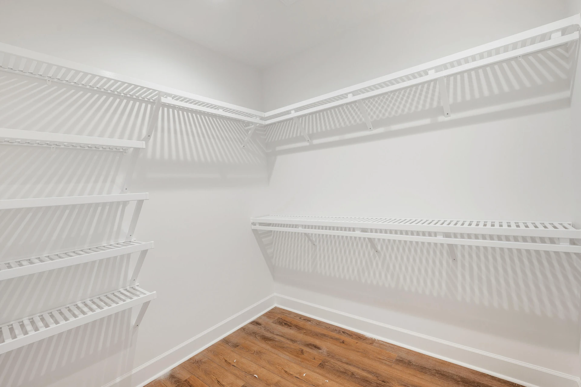10480 Leesville RD - Photo 27