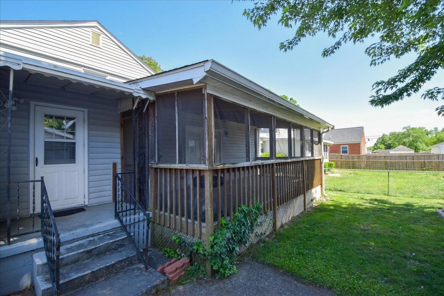 3012 Kennedy ST - Photo 32