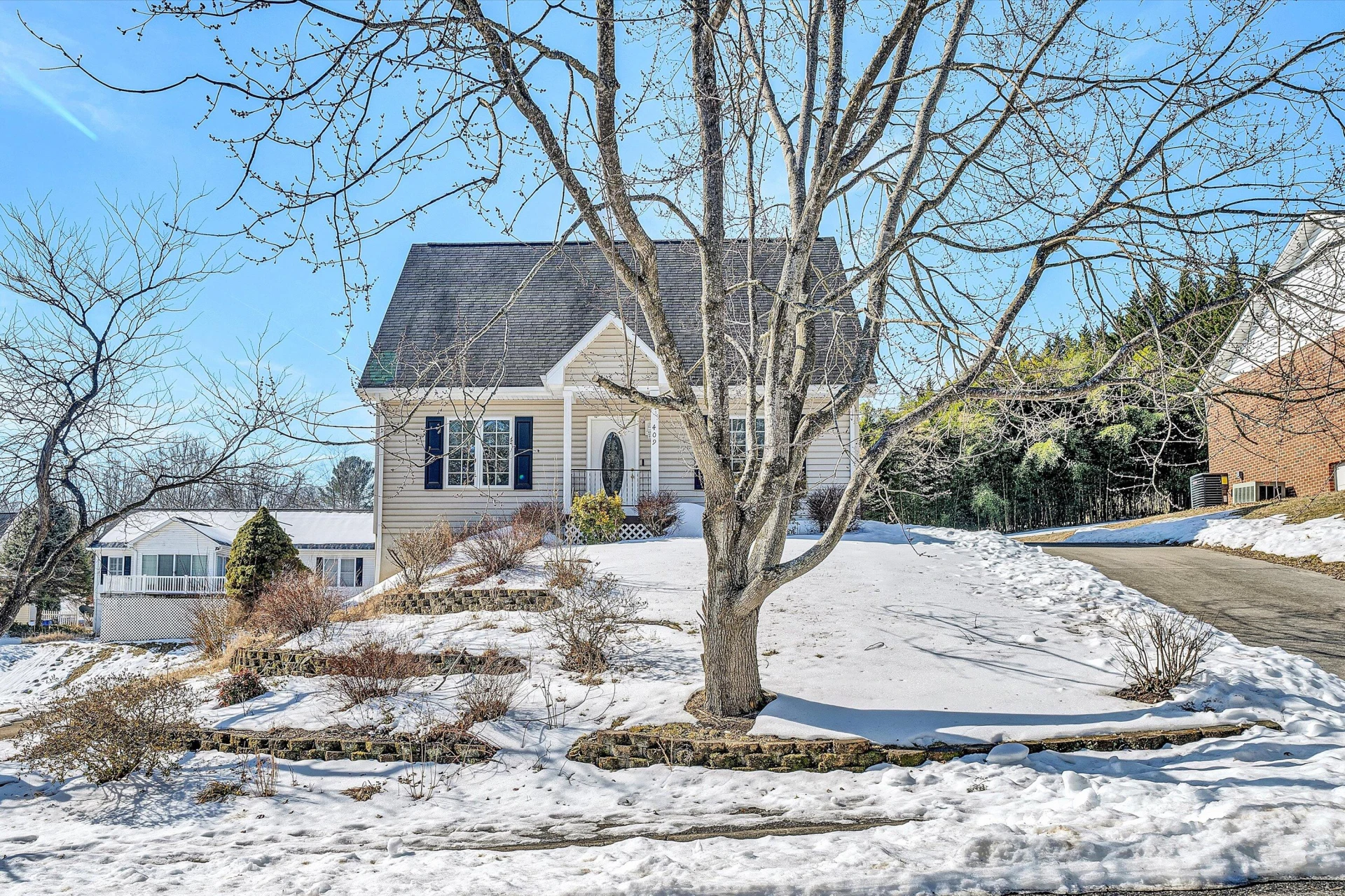 409 Wills RD - Photo 41