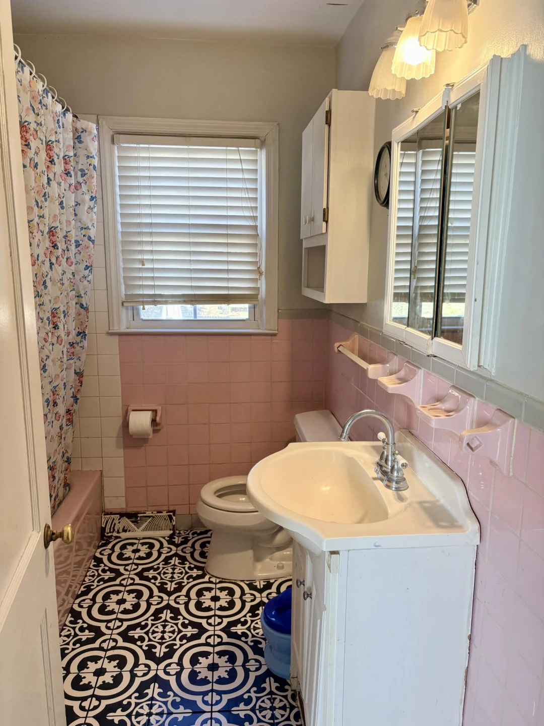 739 Brandon AVE - Photo 9