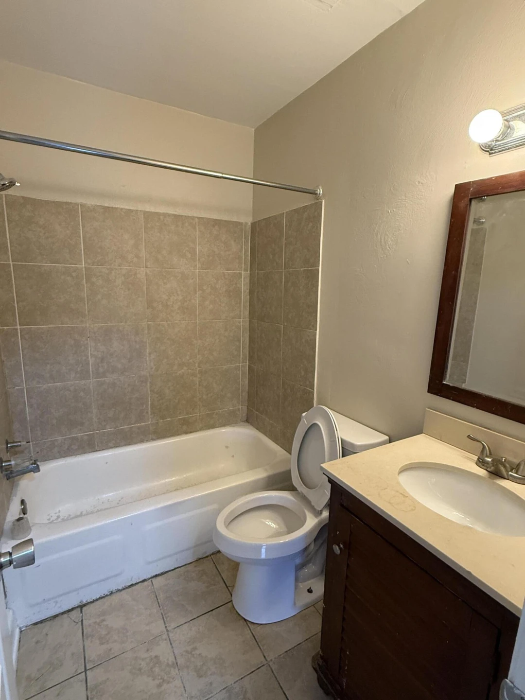 1608 Eastern AVE - Photo 18