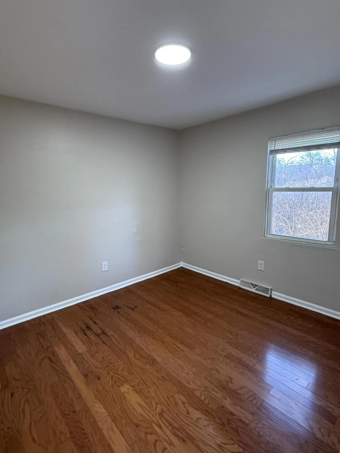 1608 Eastern AVE - Photo 19