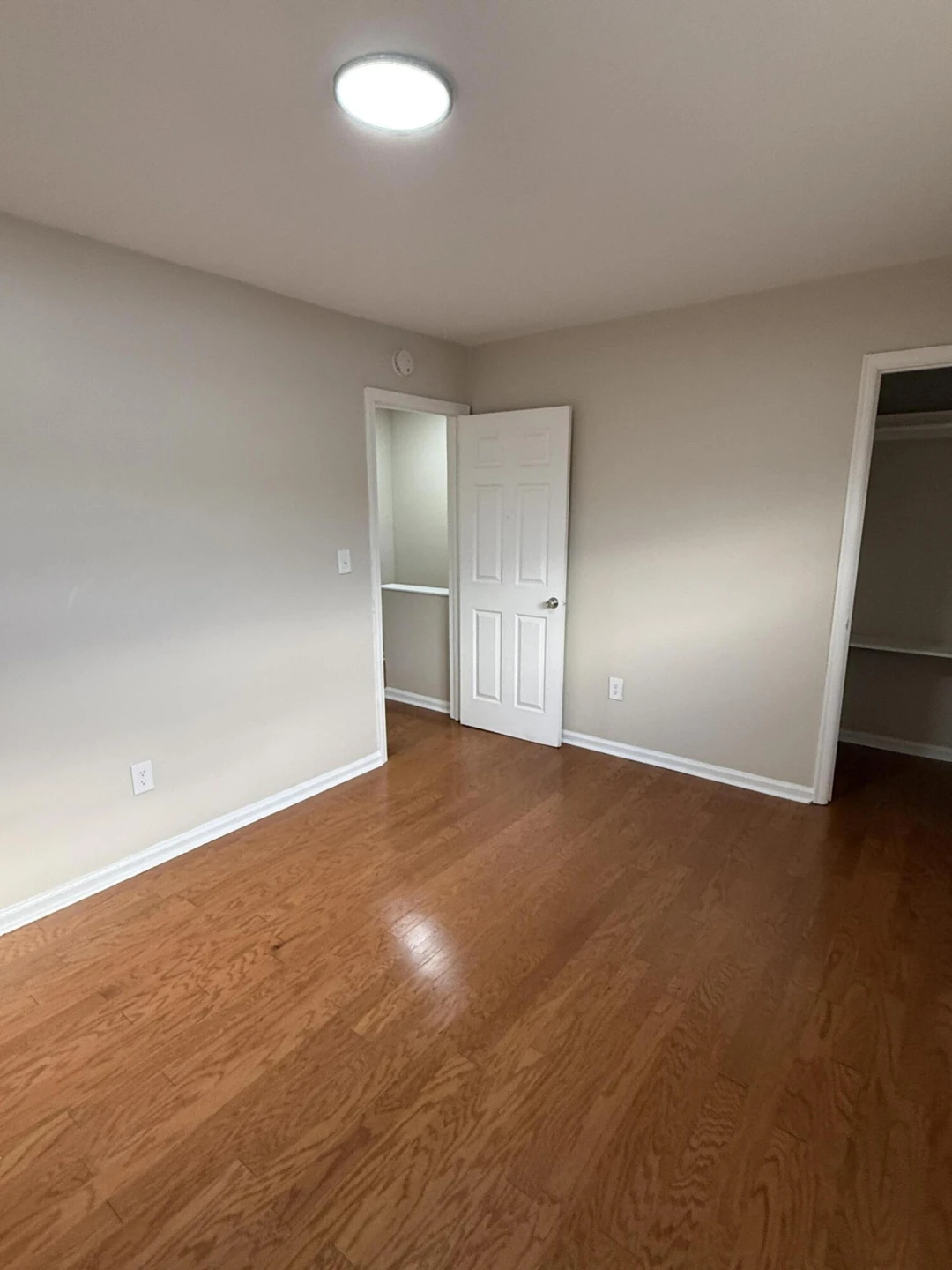 1608 Eastern AVE - Photo 23