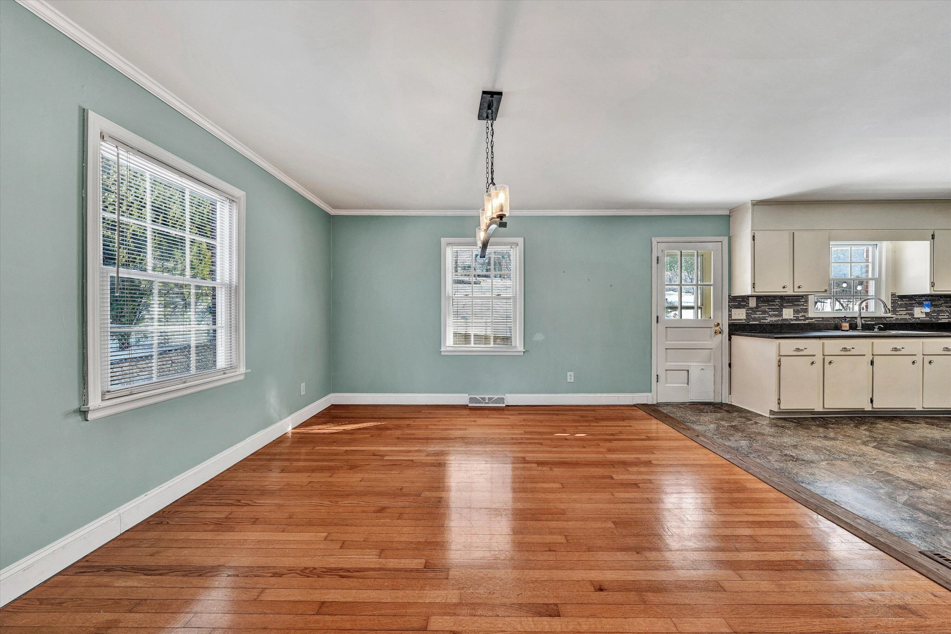 3552 Forester RD - Photo 9