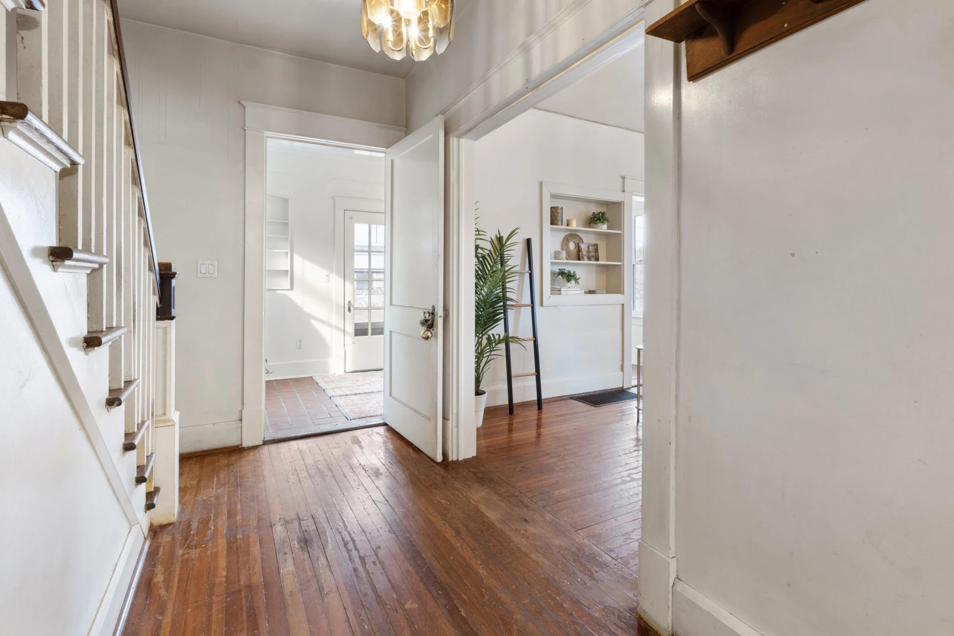 10662 Lee Jackson Hwy. - Photo 13
