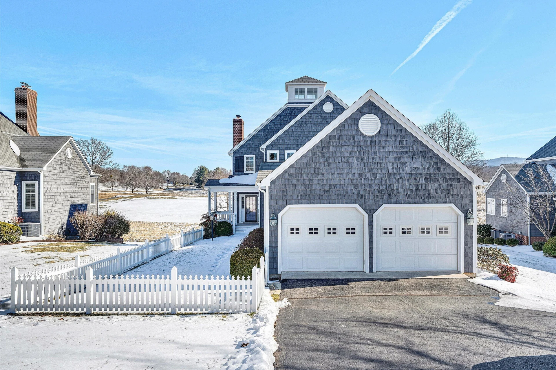 75 Milestone LN - Photo 2