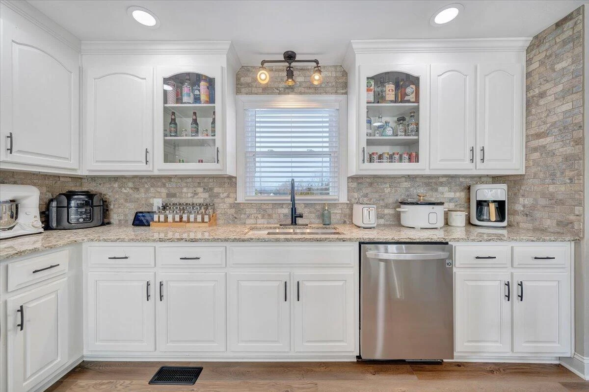 10 Wilkerson RD - Photo 19