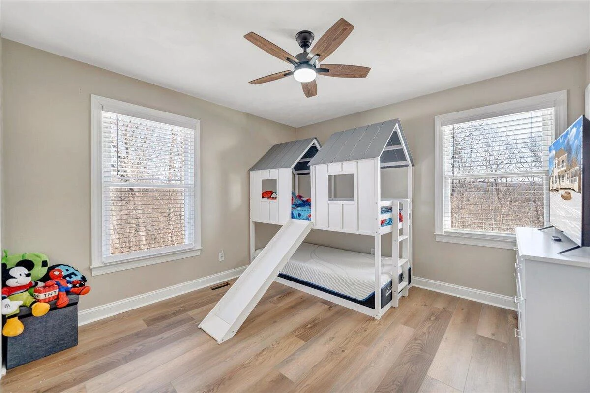 10 Wilkerson RD - Photo 32