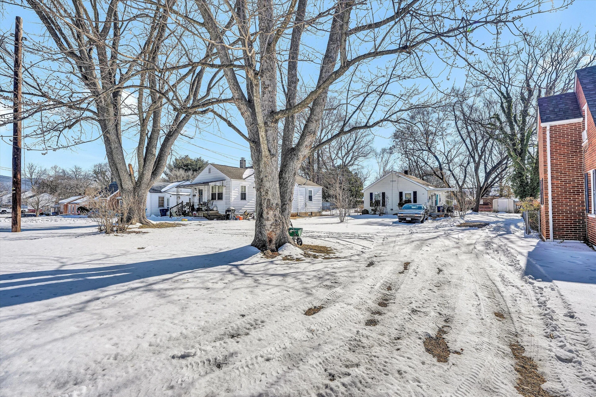 3109 Maplelawn AVE - Photo 10