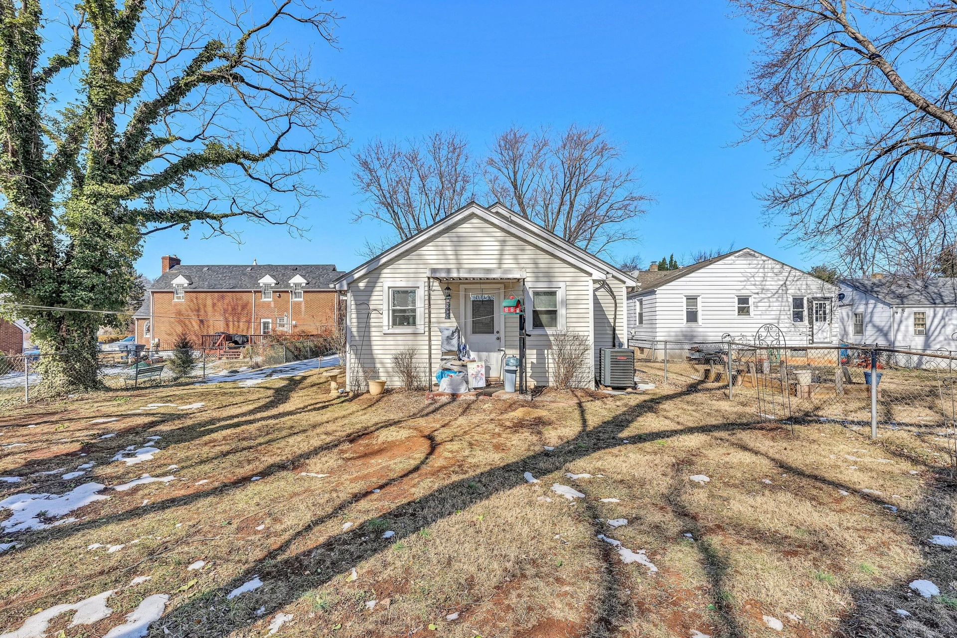 3109 Maplelawn AVE - Photo 6