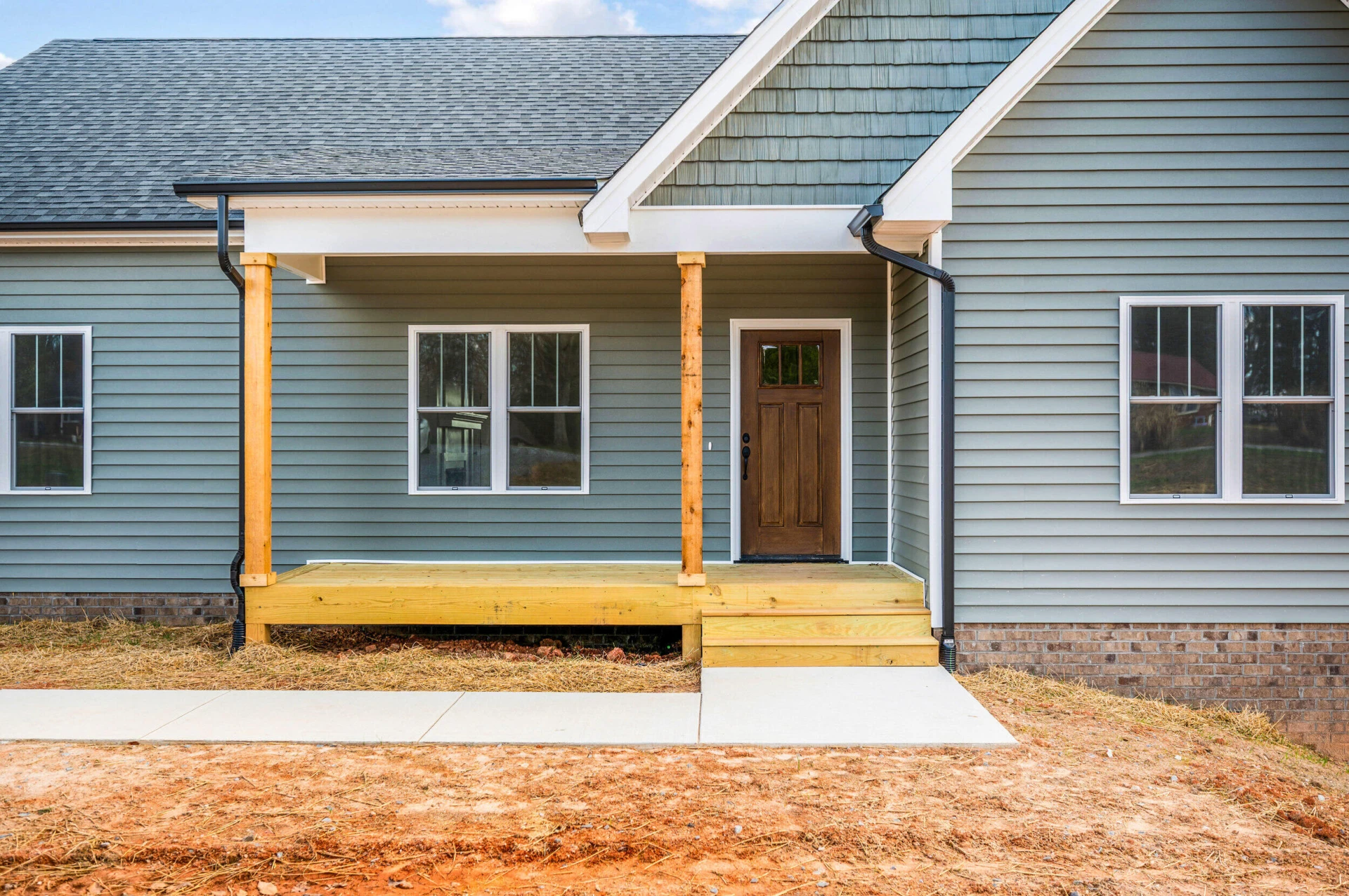 10606 Leesville RD - Photo 2