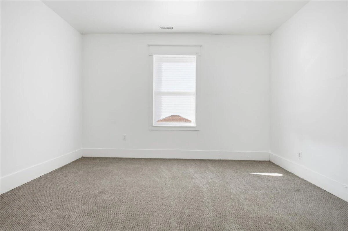 1518 Rorer AVE - Photo 23