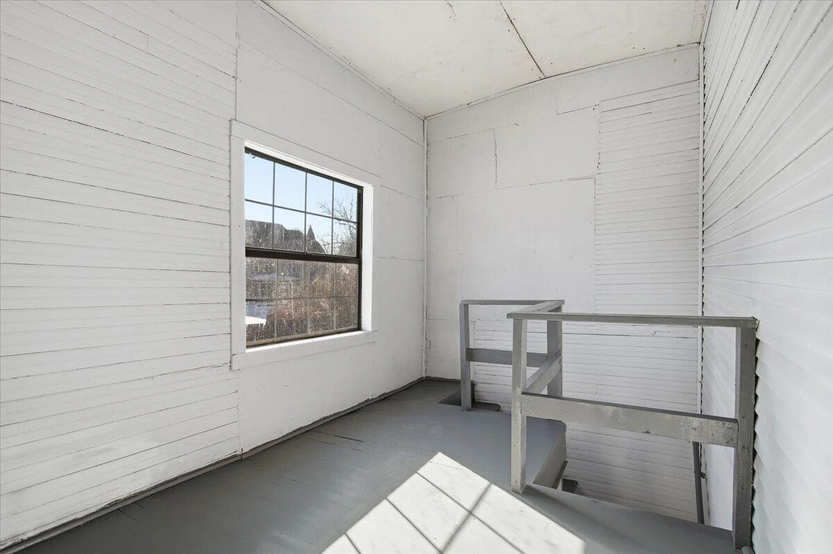 1518 Rorer AVE - Photo 27