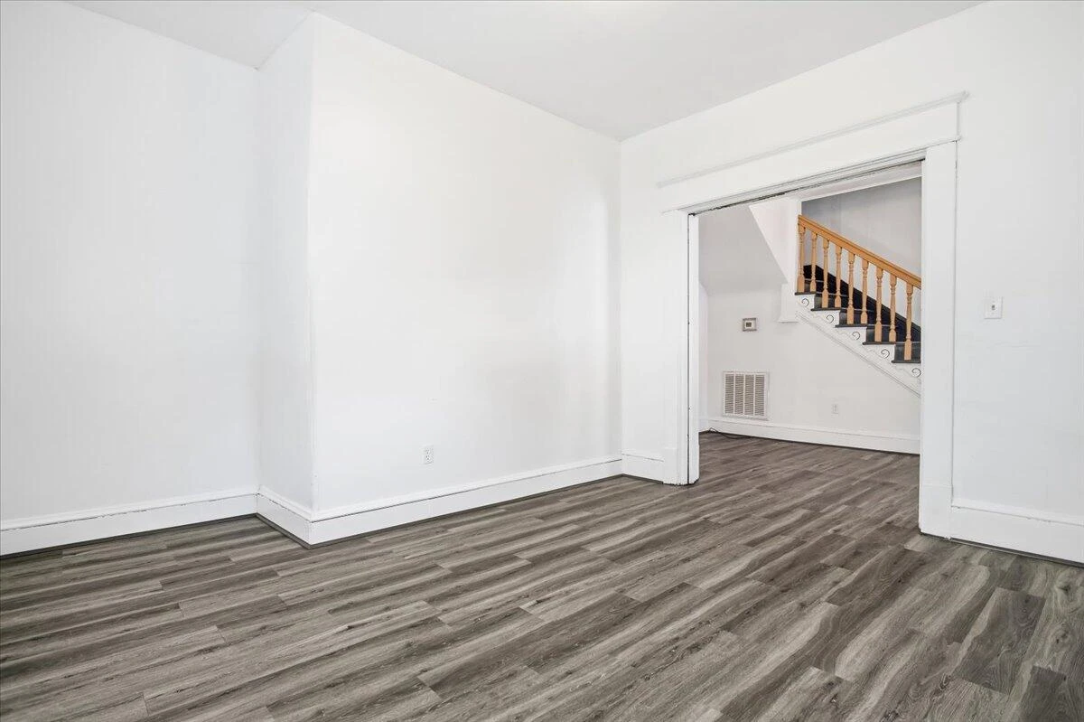 1518 Rorer AVE - Photo 5