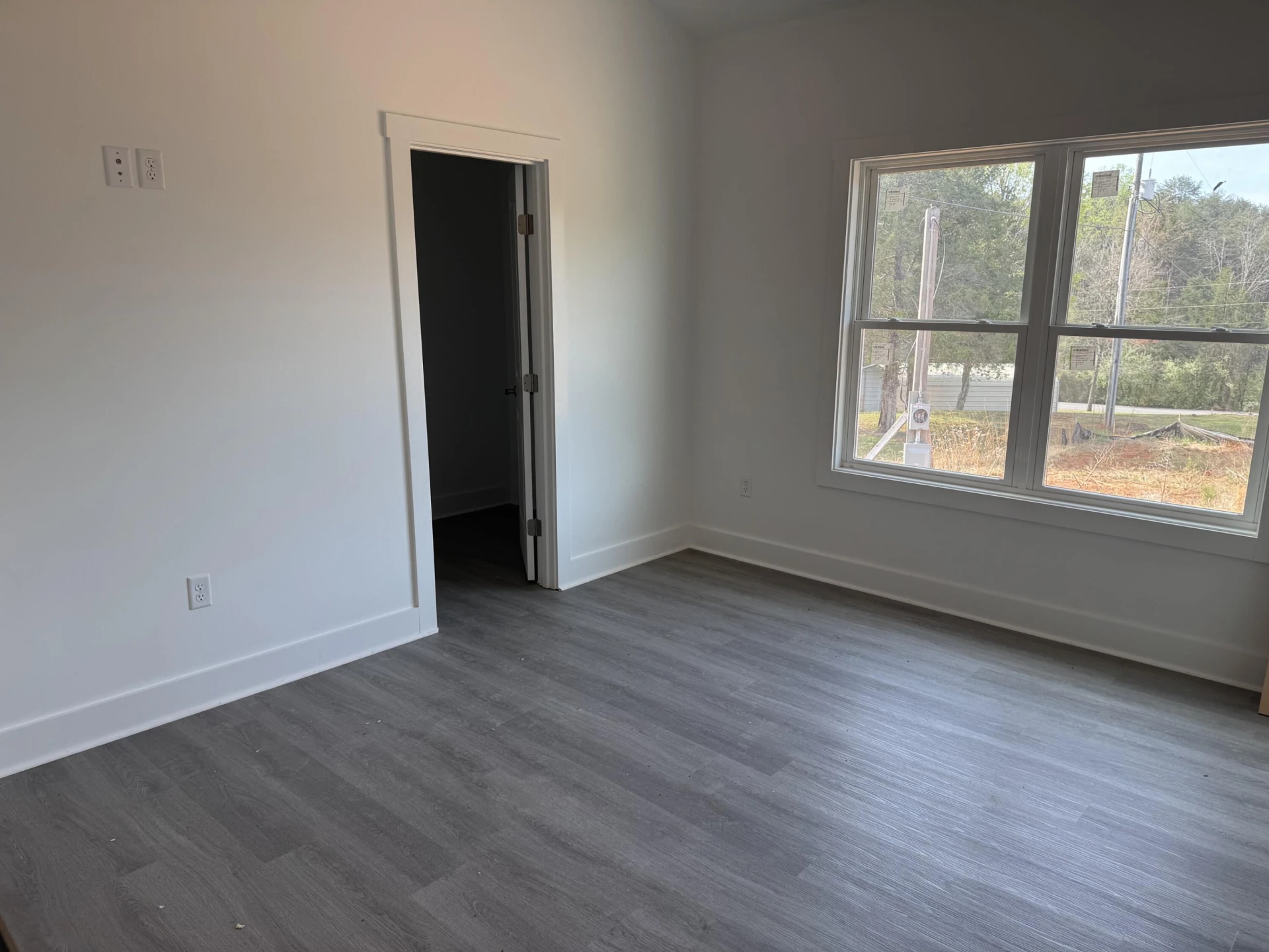 6496 Scruggs RD - Photo 13