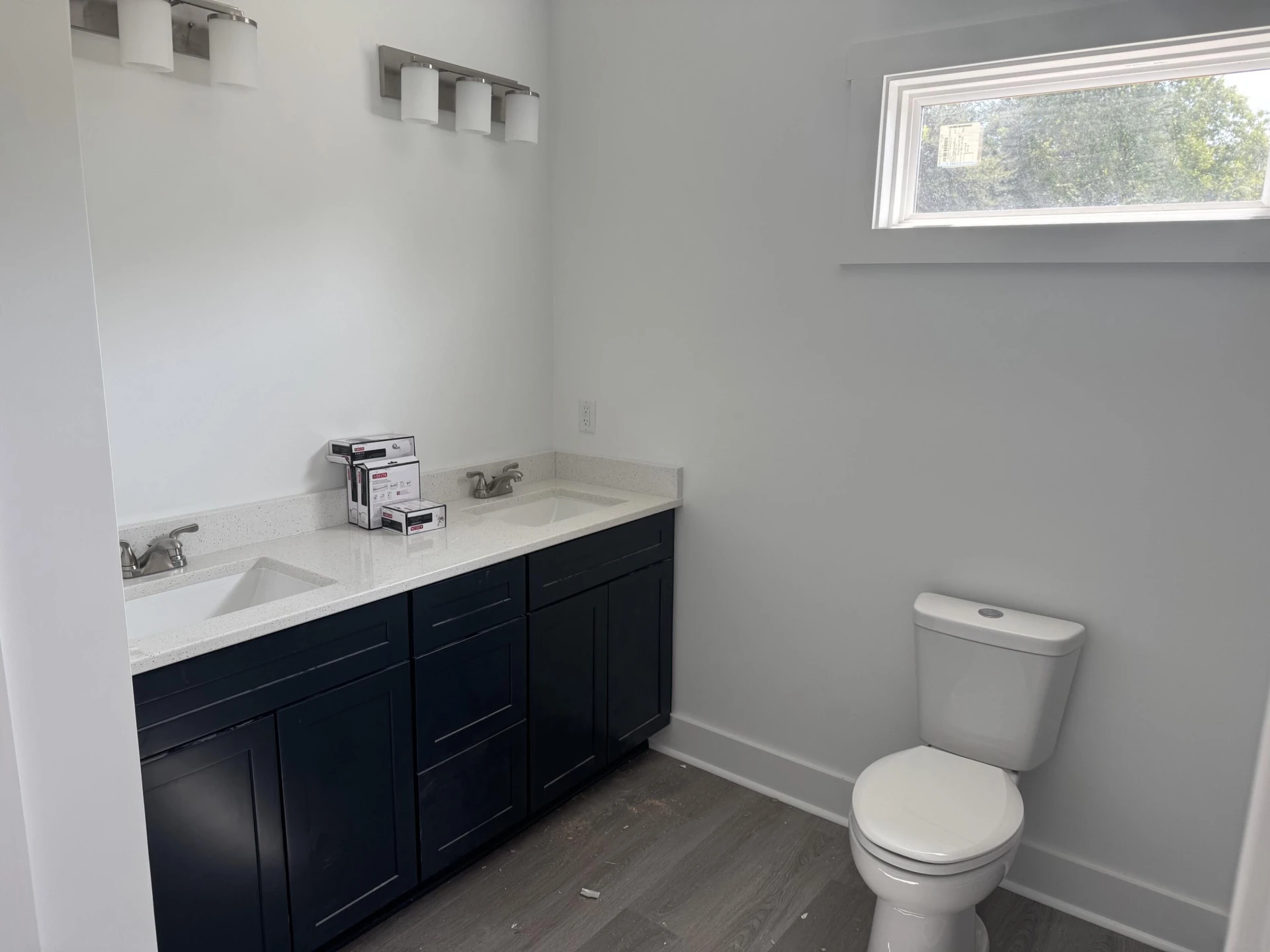6496 Scruggs RD - Photo 15