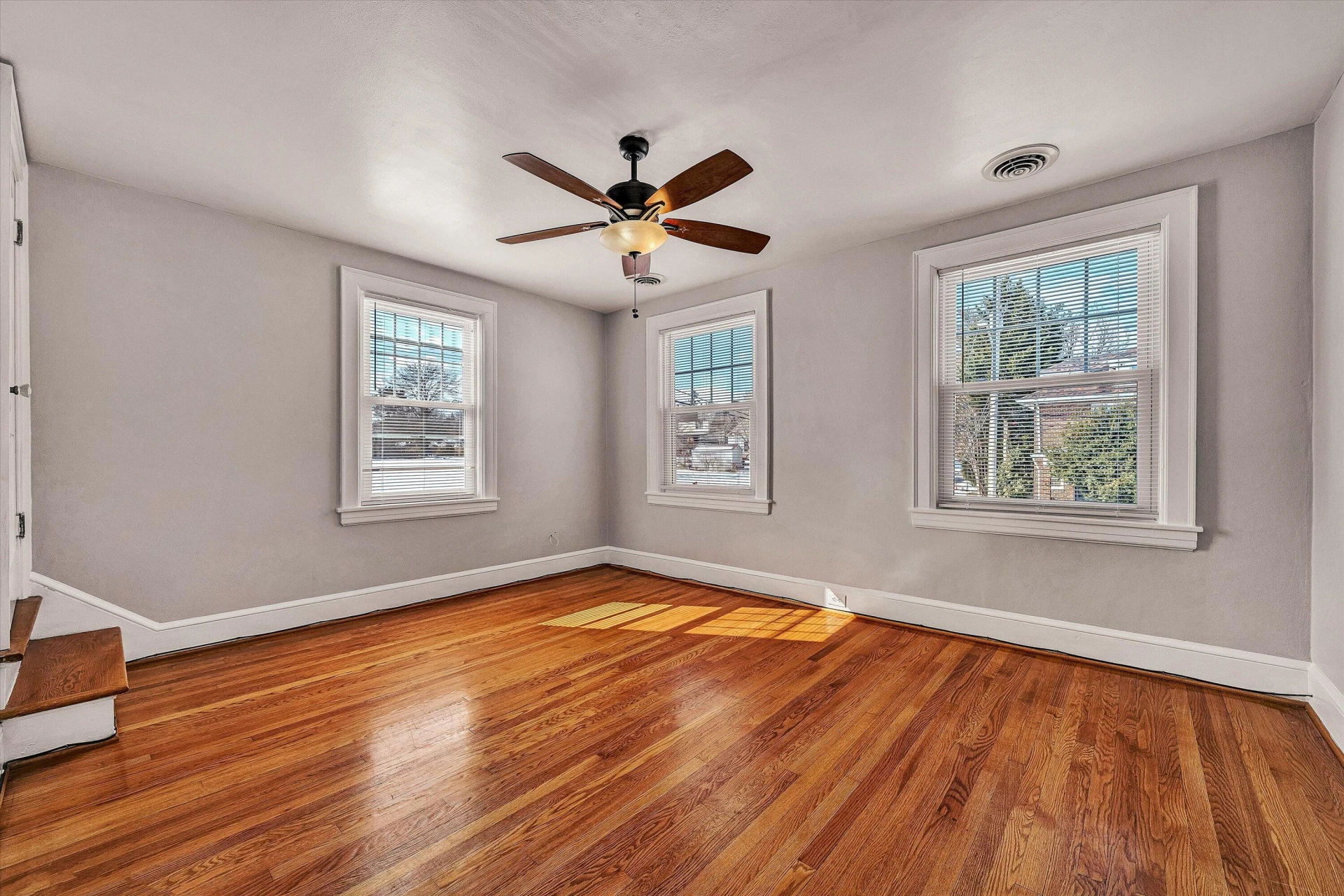 2803 Burton AVE - Photo 12