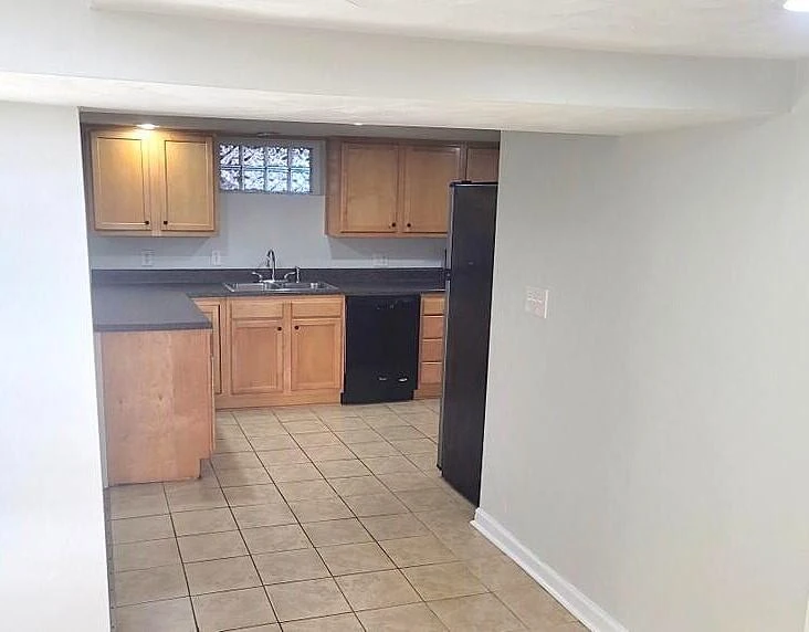 2803 Burton AVE - Photo 20