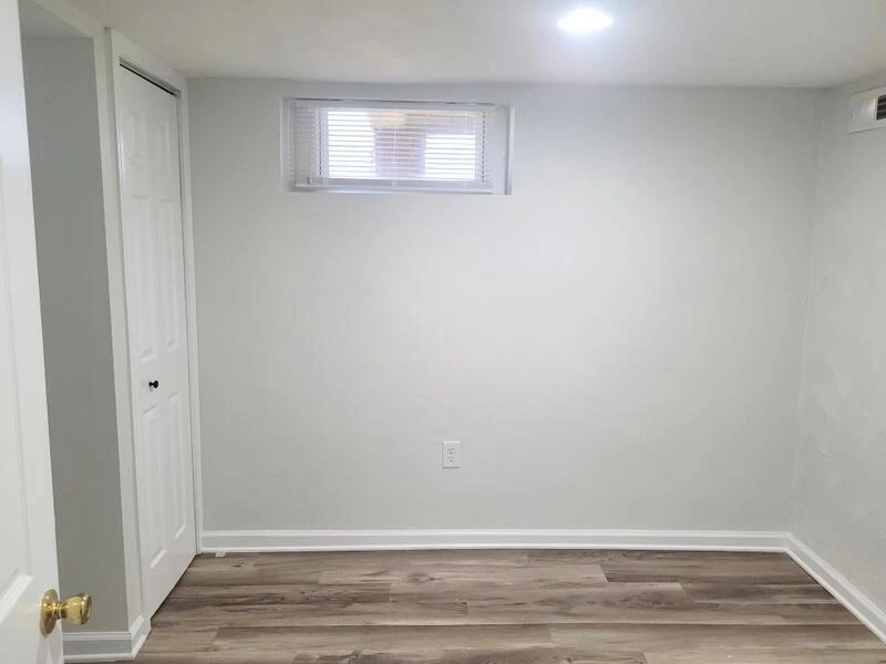 2803 Burton AVE - Photo 21