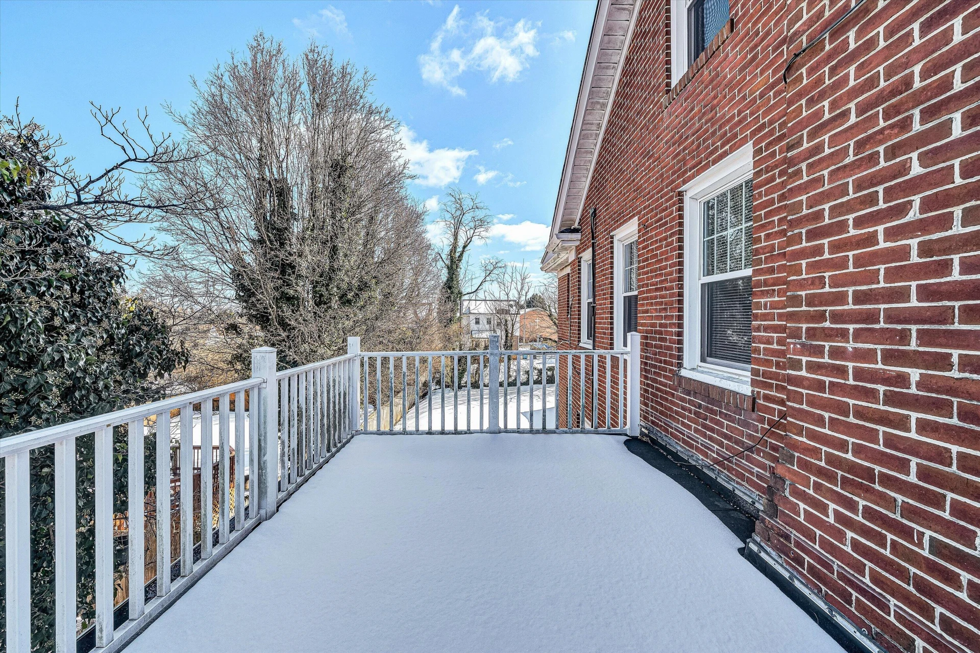 2803 Burton AVE - Photo 24