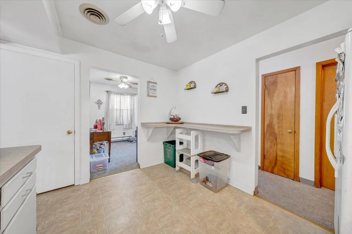 1019 Rosemary AVE - Photo 13