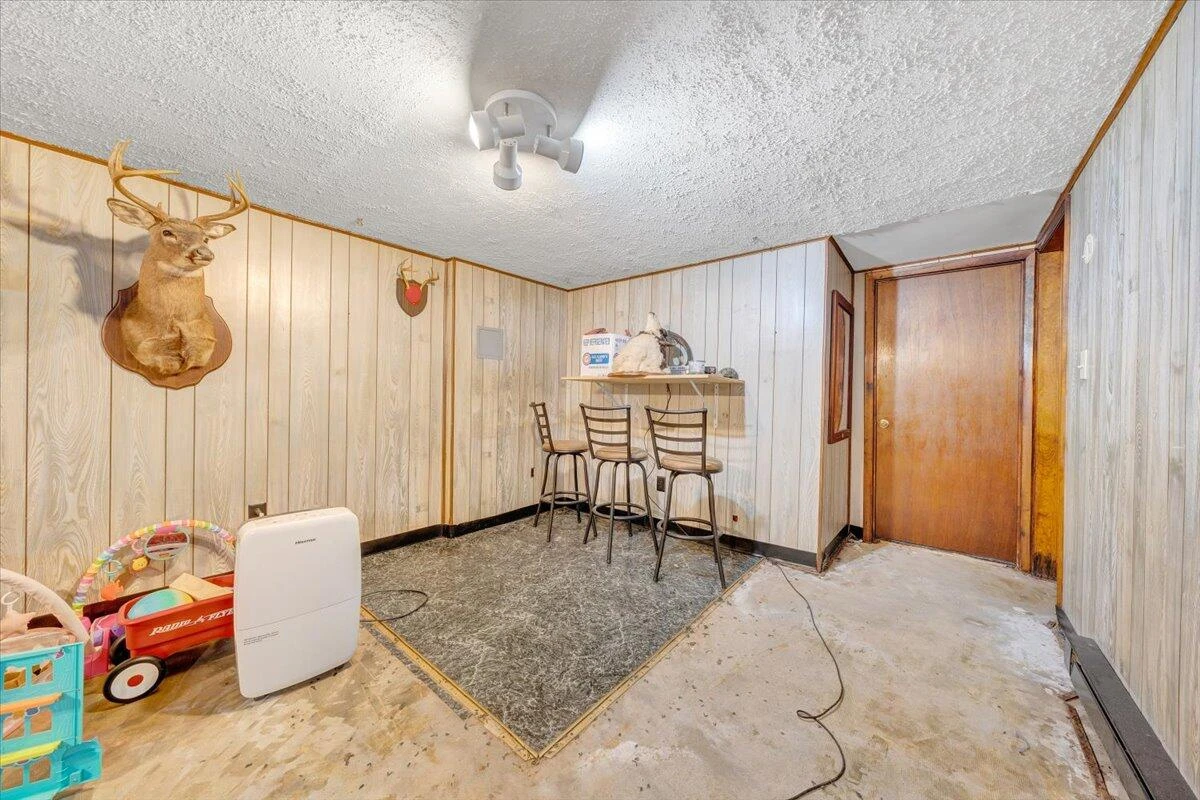 1019 Rosemary AVE - Photo 31