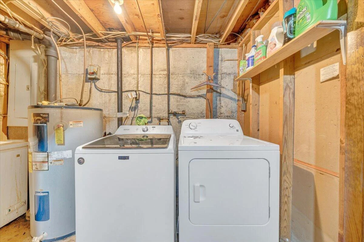 1019 Rosemary AVE - Photo 33