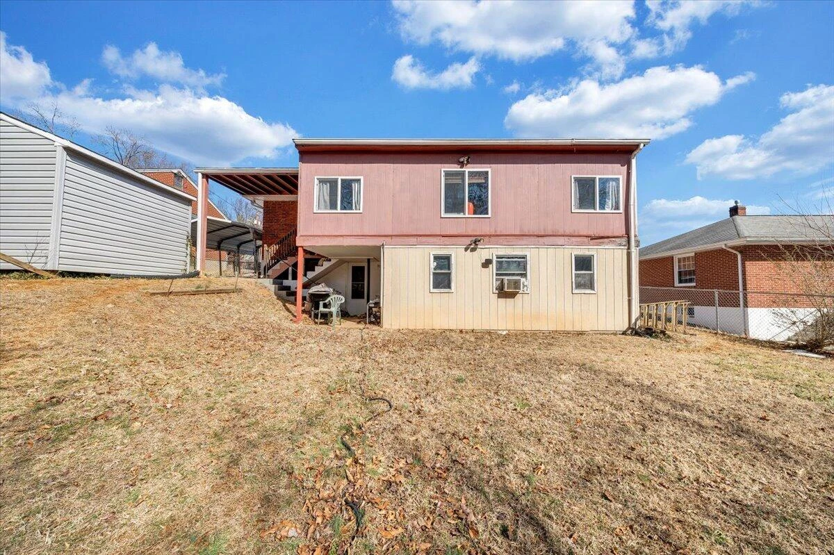 1019 Rosemary AVE - Photo 36